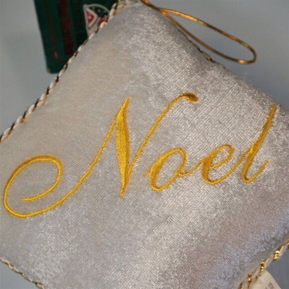 Noel Mini Hanging Pillow Ornament Vintage Embroidered Christmas House - Picture 4 of 5